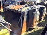 Front of used Remu Padding Bucket